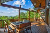 Honey Dipper Lodge