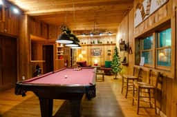 The Christmas Cabin - Image 3