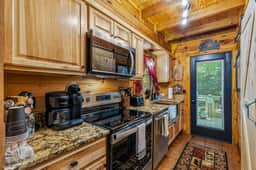Stoney Creek Cabin | Cherry Log Mountain - Image 5