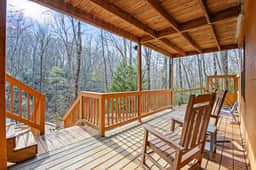 Little Creek Cabin - Image 4