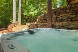 Bambi Lane Retreat | Coosawattee River Resort - Image 4