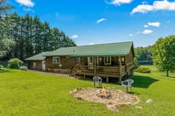 All Good in the Woods | Hot Tub + Game Room - Image 5