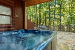 River's Creekside Cabin | Coosawattee River Resort  - Image 3