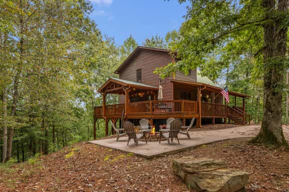 Hot Tub • Game Room • 3 King Beds • Pet Friendly - Image 1