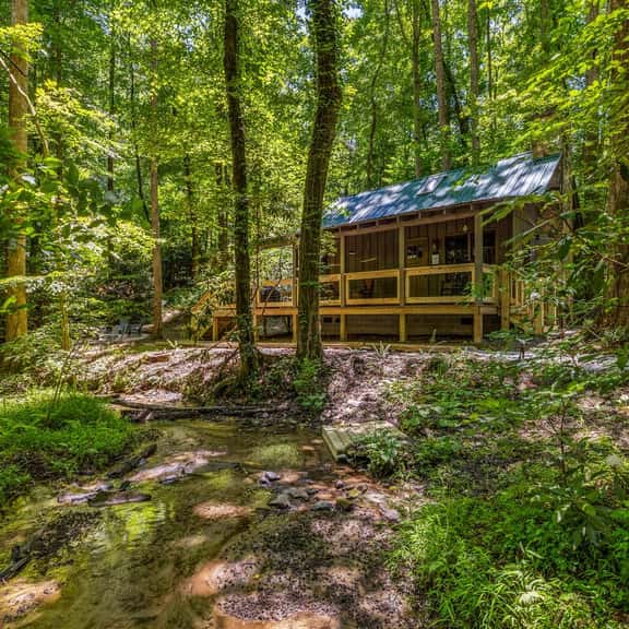 Stoney Creek Cabin | Cherry Log Mountain - Image 1