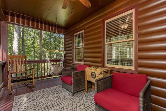 River's Creekside Cabin | Coosawattee River Resort  - Image 5
