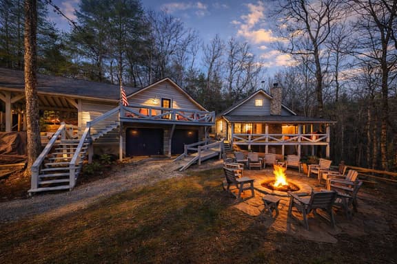 Campfire Cabin - Image 1
